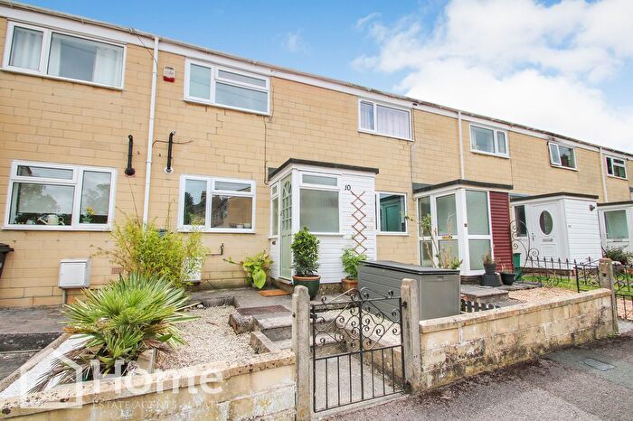 2 Bedroom Terraced House For Sale In Clyde Gardens, Bath, BA2
