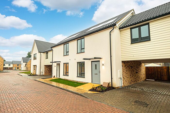 3 Bedroom Terraced House For Sale In Alexandra Road, Southend-On-Sea, SS3