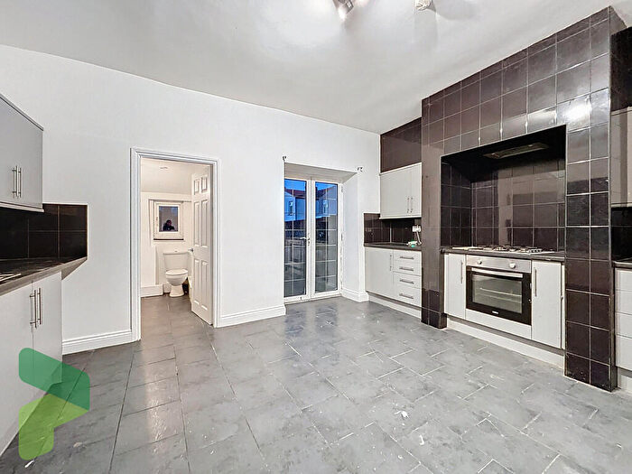 3 Bedroom Terraced House For Sale In St. Johns Street, Darwen, BB3