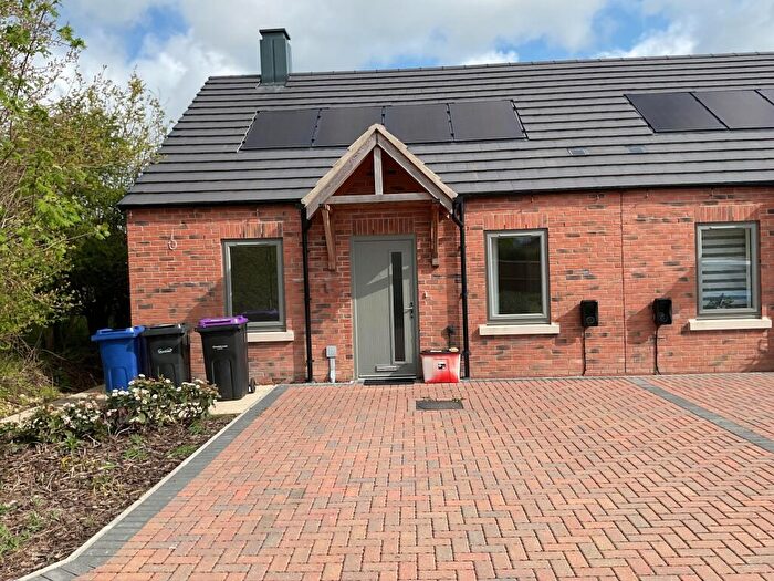 1 Bedroom Semi-Detached Bungalow To Rent In Marton Meadows, Marton, DN21