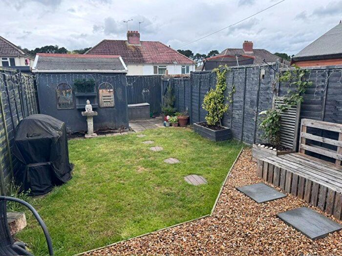 2 Bedroom Terraced House To Rent In St Georges Drive, BH11