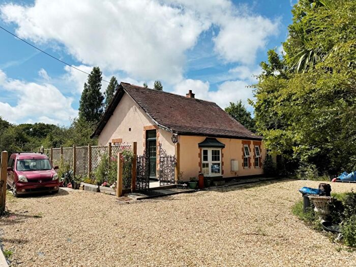 2 Bedroom Detached Bungalow For Sale In Robins Bush, Solent Road, Cranmore, Yarmouth, Isle Of Wight, PO41