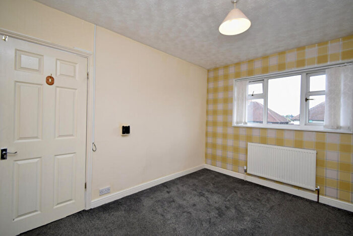3 Bedroom Semi-Detached House To Rent In Averil Road, Thurncourt, Leicester, LE5