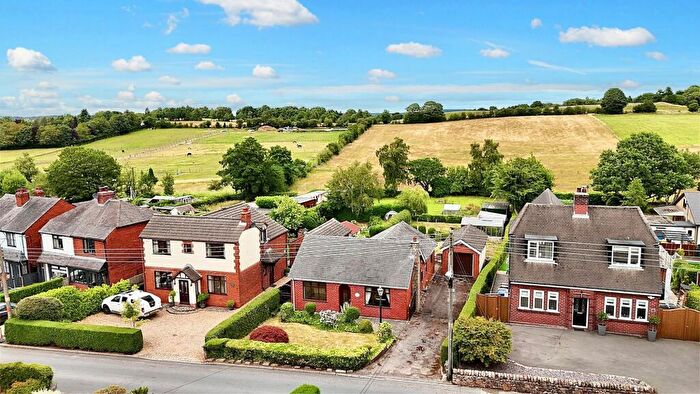 2 Bedroom Detached House For Sale In Fowlers Lane, Light Oaks, ST2