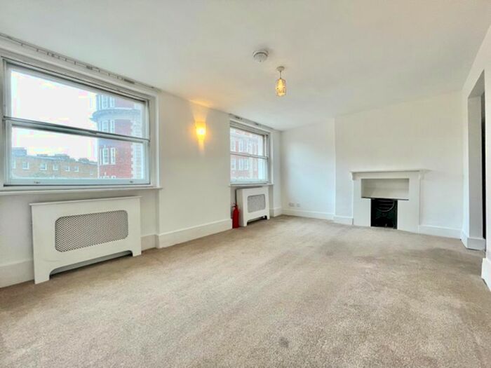 2 Bedroom Flat To Rent In Baker Street, London, NW1