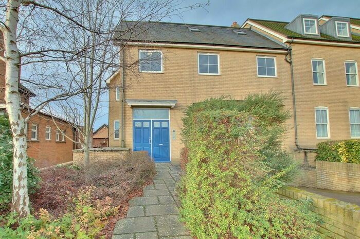 2 Bedroom Apartment To Rent In Ramsey Road, St. Ives, PE27