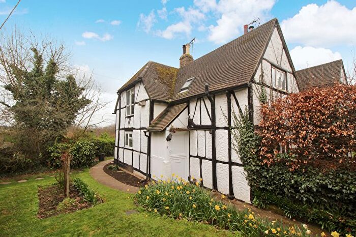 2 Bedroom Semi-Detached House To Rent In Sandy Lane, South Nutfield, RH1