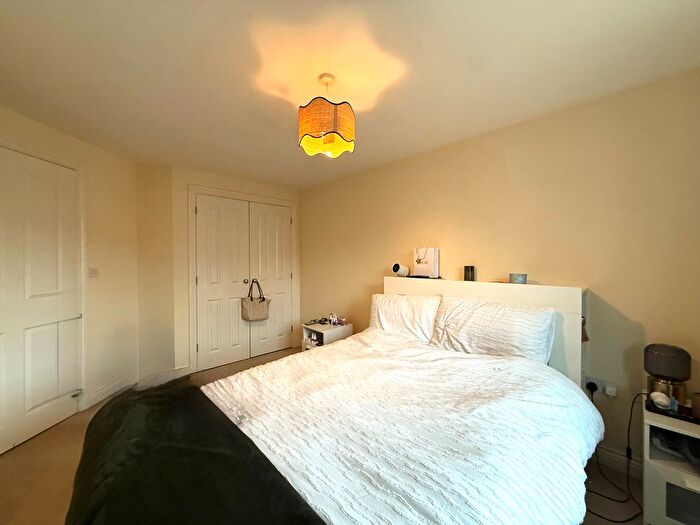 2 Bedroom Flat To Rent In Constantine House, New North Road, EX4