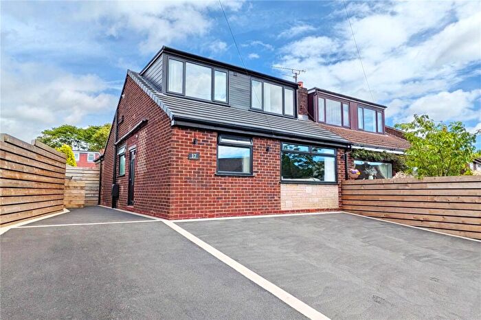 4 Bedroom Semi-Detached House For Sale In Fairview Road, Denton, Tameside, M34
