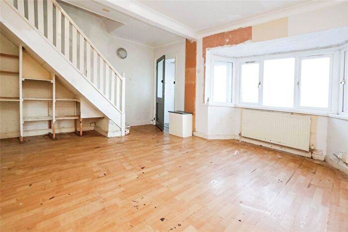 3 Bedroom Terraced House For Sale In Aldridge Road, Great Barr, Birmingham, B44