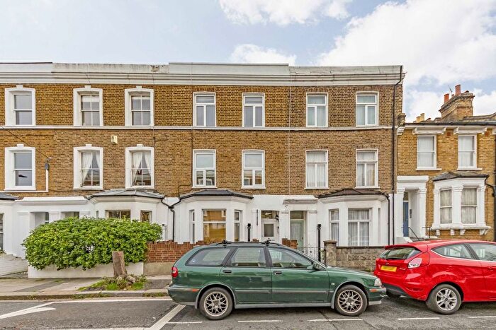 1 Bedroom Flat To Rent In Brackenbury Road, Hammersmith, W6