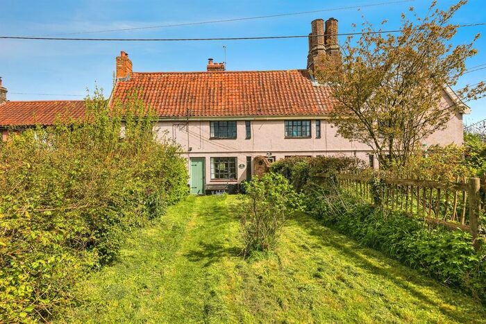 2 Bedroom Terraced House For Sale In Tooks Common, Ilketshall St. Andrew, Beccles, NR34