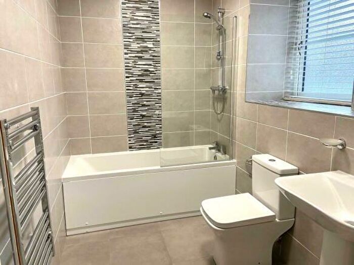 2 Bedroom Apartment To Rent In Mint Drive, Hockley, B18