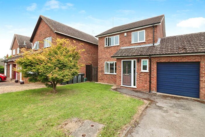 3 Bedroom Link Detached House For Sale In Duchy Close, Chelveston, NN9