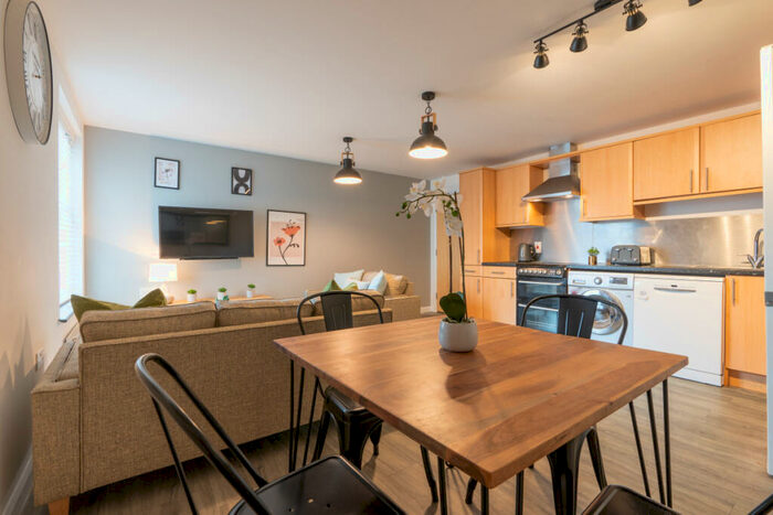 4 Bedroom Flat To Rent In Prince Of Wales Road, Exeter, EX4