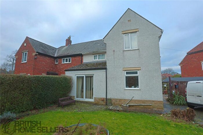 3 Bedroom Semi-Detached House For Sale In Ruskin Avenue, Lincoln, Lincolnshire, LN2
