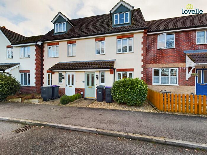 3 Bedroom Terraced House To Rent In Foxglove Road, Market Rasen, LN8