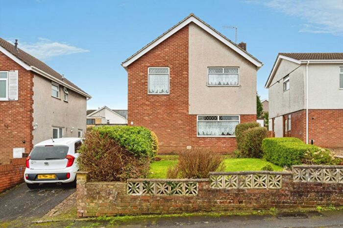 3 Bedroom Detached House For Sale In Pant Glas, Gorseinon, Swansea, SA4