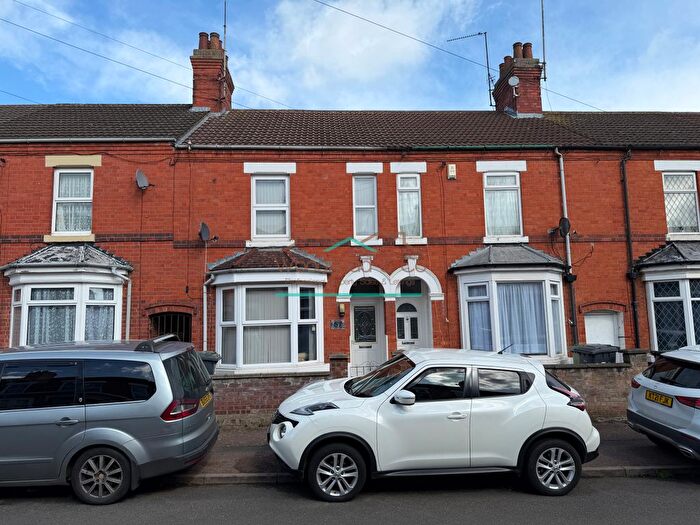 3 Bedroom Terraced House To Rent In Thomas Street, Wellingborough, Northamptonshire, NN8