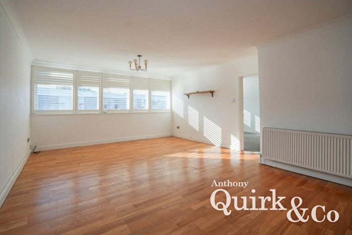 2 Bedroom Flat To Rent In The Delawares, Foksville Road, Canvey Island, SS8