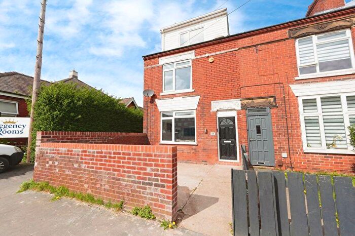 1 Bedroom Semi-Detached House To Rent In Parkinson Avenue, Scunthorpe, DN15