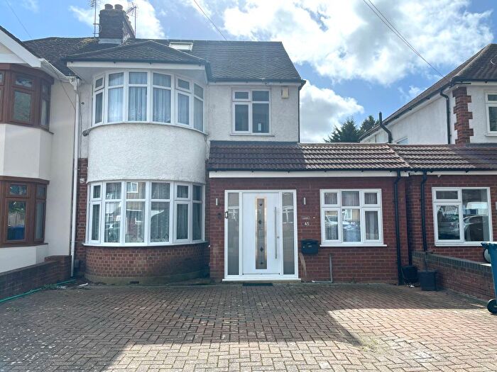 4 Bedroom Semi Detached House To Rent In Wimborne Drive, Pinner, HA5