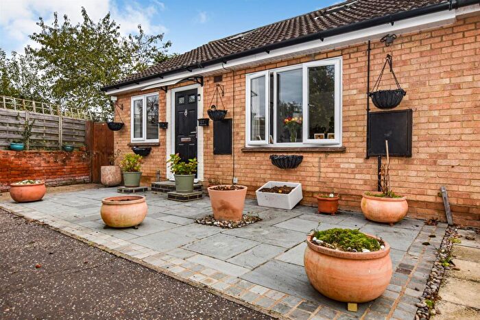 2 Bedroom Bungalow For Sale In Spa Road, Witham, CM8