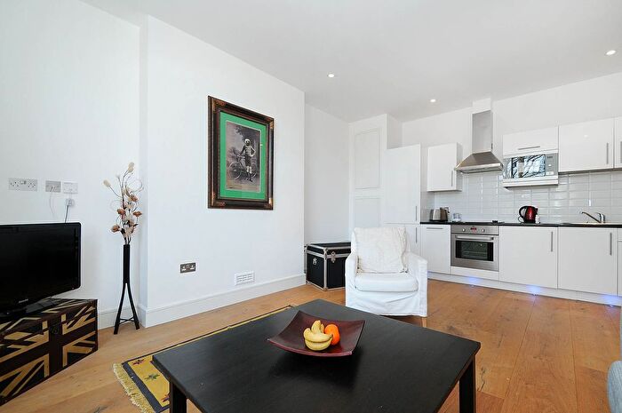 1 Bedroom Flat To Rent In Haverstock Hill, Belsize Park, London, NW3