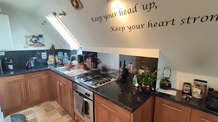 1 Bedroom Flat To Rent In Church Road, Emsworth, PO10