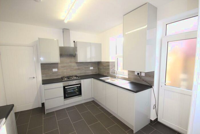 1 Bedroom House To Rent In Calais Road (Room, Burton Upon Trent, Staffordshire, DE13