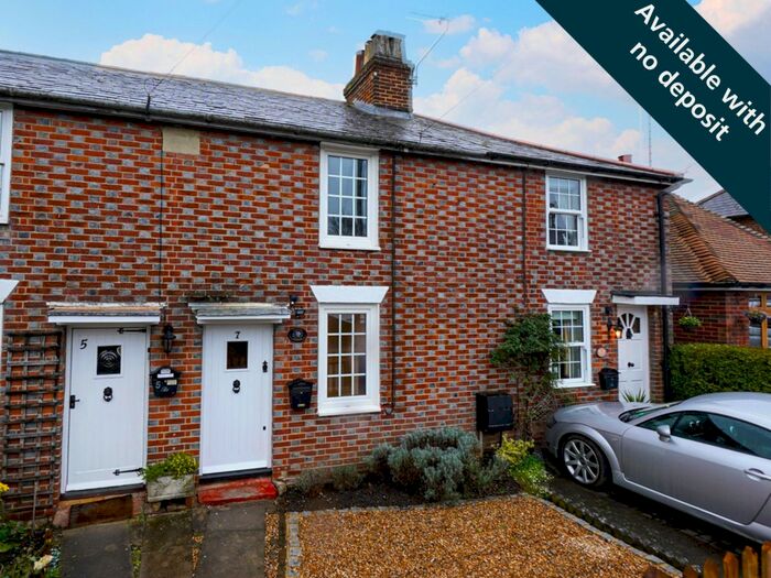 2 Bedroom Cottage To Rent In Church Street, Boughton Monchelsea, ME17