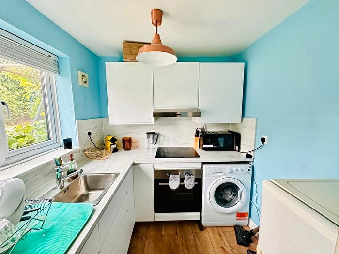 Studio To Rent In Brockway Close, London, E11