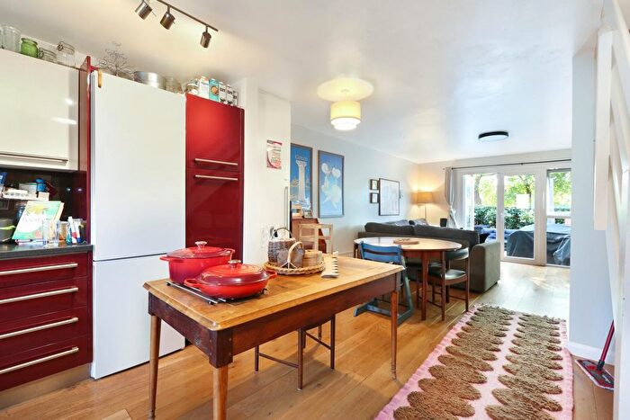 3 Bedroom Property For Sale In Brockley Park, London, SE23