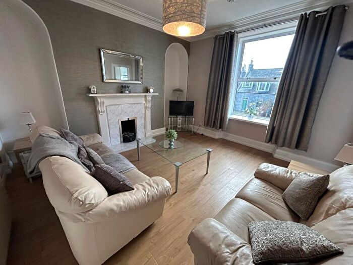 1 Bedroom Flat To Rent In Holburn Road, City Centre, Aberdeen, AB10