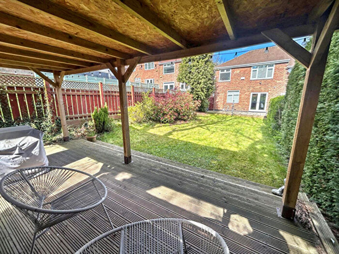 3 Bedroom Semi Detached House For Sale In Oakfield Road, Lobley Hill, Gateshead, Tyne And Wear, NE11