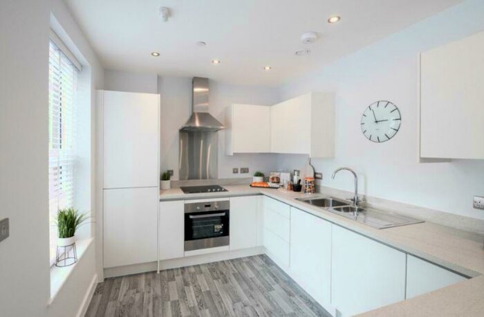 Apartment For Sale In Arch View Crescent, Liverpool, L1