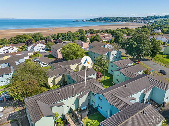 2 Bedroom Apartment For Sale In Kenilworth Place, West Cross, Swansea, SA3