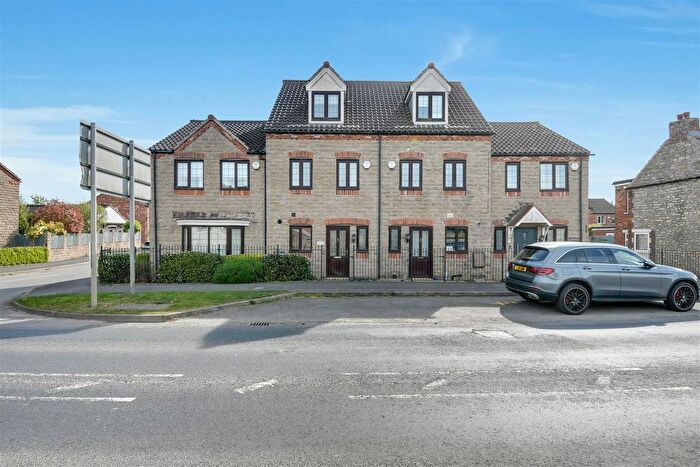3 Bedroom Terraced House For Sale In North Cliff Road, Kirton Lindsey, Gainsborough, DN21