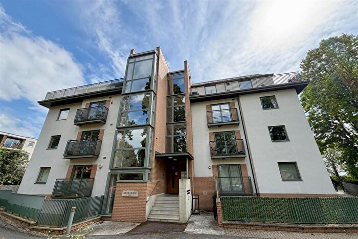 2 Bedroom Flat To Rent In Hatherley Road, Cheltenham, GL51
