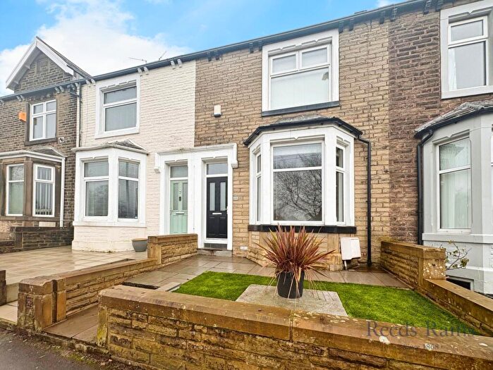 3 Bedroom Terraced House To Rent In Colne Road, Burnley, Lancashire, BB10