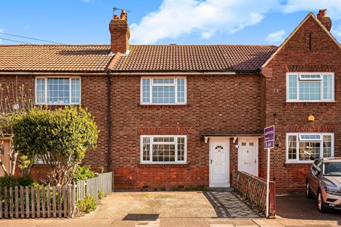 3 Bedroom Terraced House To Rent In Windham Road, Richmond, TW9