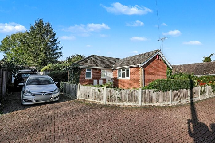 2 Bedroom Bungalow For Sale In The Close, Cockering Road, Canterbury, CT1