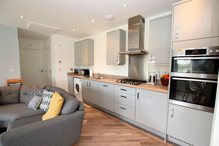 2 Bedroom Coach House To Rent In Windell Street, Combe Down, Bath, BA2