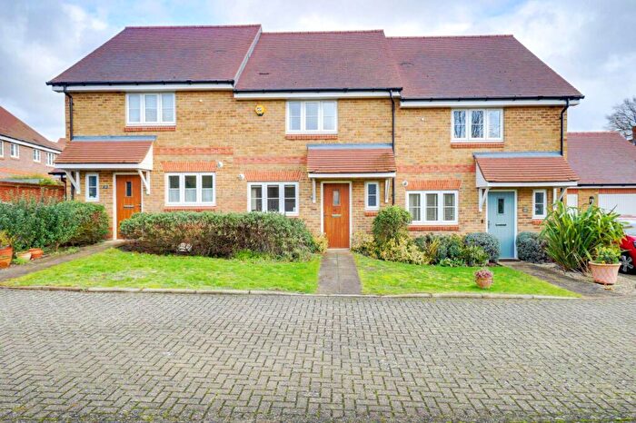 2 Bedroom Town House For Sale In Bay Tree Rise, Sonning Common, South Oxfordshire, RG4
