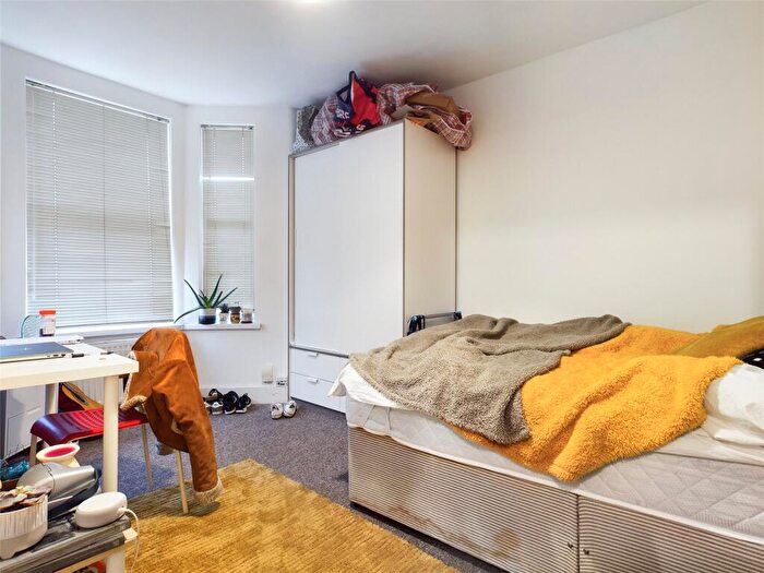 1 Bedroom Terraced House To Rent In Roedale Road, Brighton, BN1