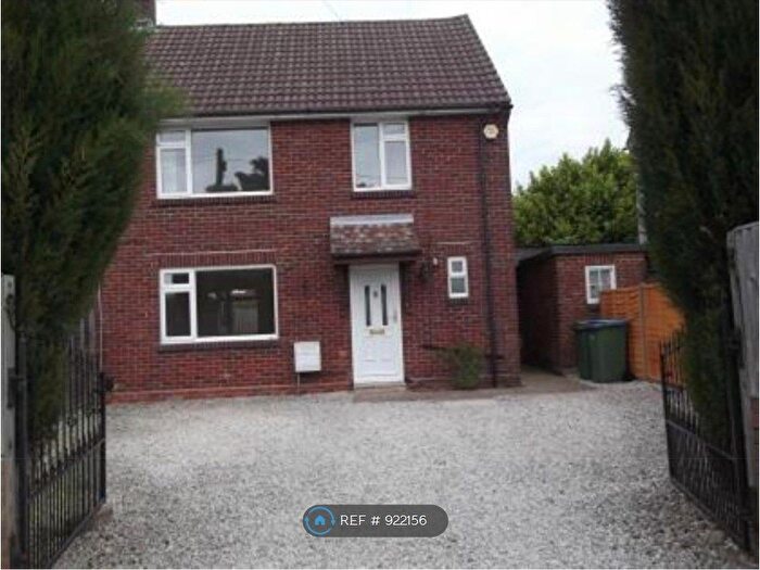 3 Bedroom Semi-Detached House To Rent In Winnards Park, Sarisbury Green, Southampton, SO31