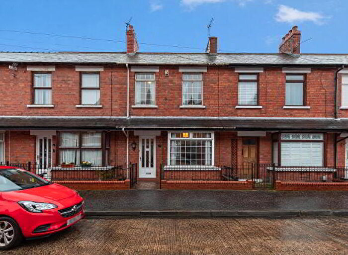 3 Bedroom Terrace House For Sale In Woodcot Avenue, Belfast, BT5