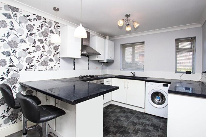 1 Bedroom Bungalow For Sale In Heys Lane, Darwen, BB3