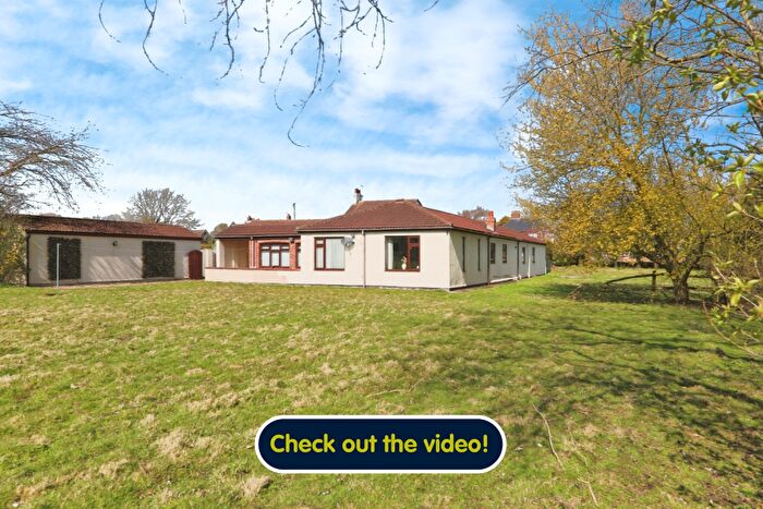 4 Bedroom Detached Bungalow For Sale In North Moor Lane, Cottingham, HU16