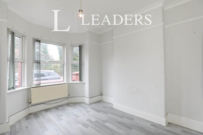 4 Bedroom Semi-Detached House To Rent In Electricity Street, CW2